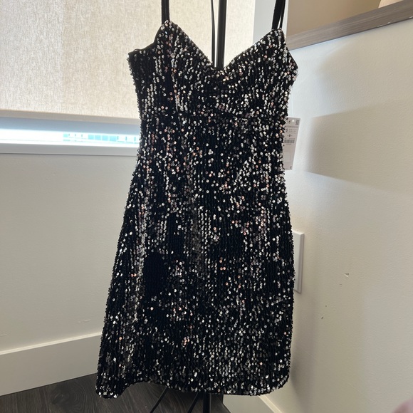 Zara party dress - Picture 4 of 5